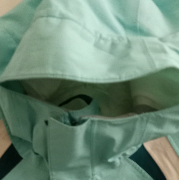 The North Face Hyvent Girl's ColorBlock Green/Ocean Foam Blue/ Jacket -SZ: 7/8 - Picture 13 of 16